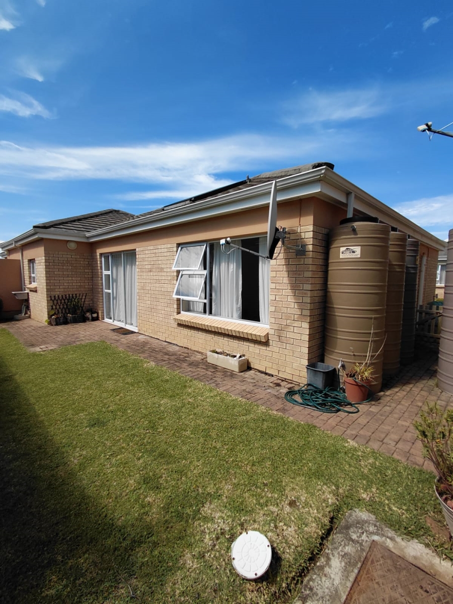 2 Bedroom Property for Sale in Groenkloof Retirement Village Western Cape